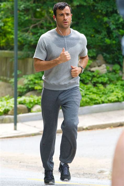 Guys in gray sweatpants. Things To Know About Guys in gray sweatpants. 